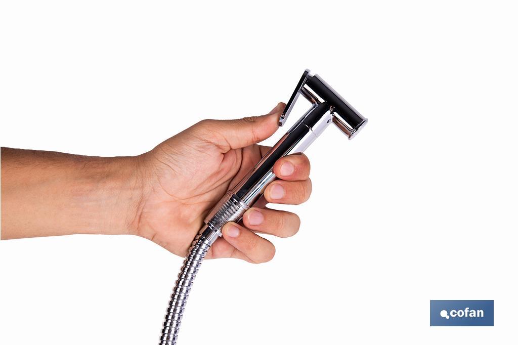 DUCHA HIGIÉNICA PARA INODORO AGUA FRÍA Y CALIENTE COLOR INOX 13 X 7,5 X 10 CM