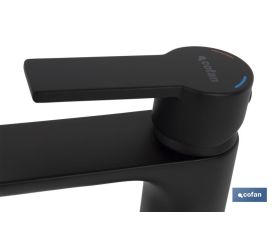 GRIFO ALTO MONOMANDO PARA LAVABO NEGRO MATE MODELO KERCH  25mm