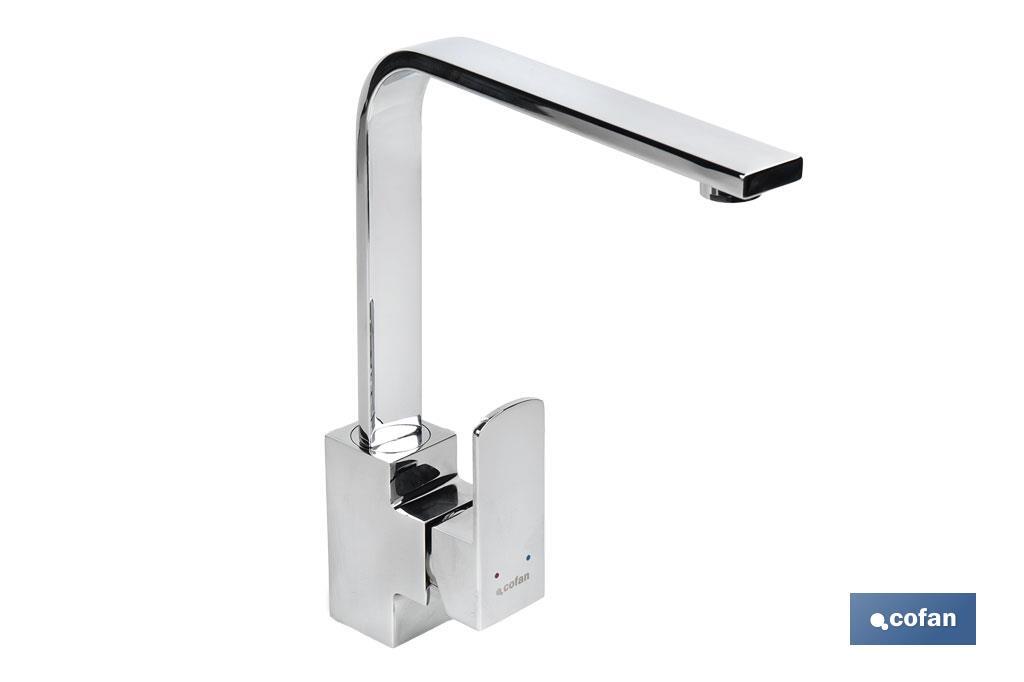 GRIFO DE COCINA MONOMANDO CON DISEÑO CUADRADO 35 MM