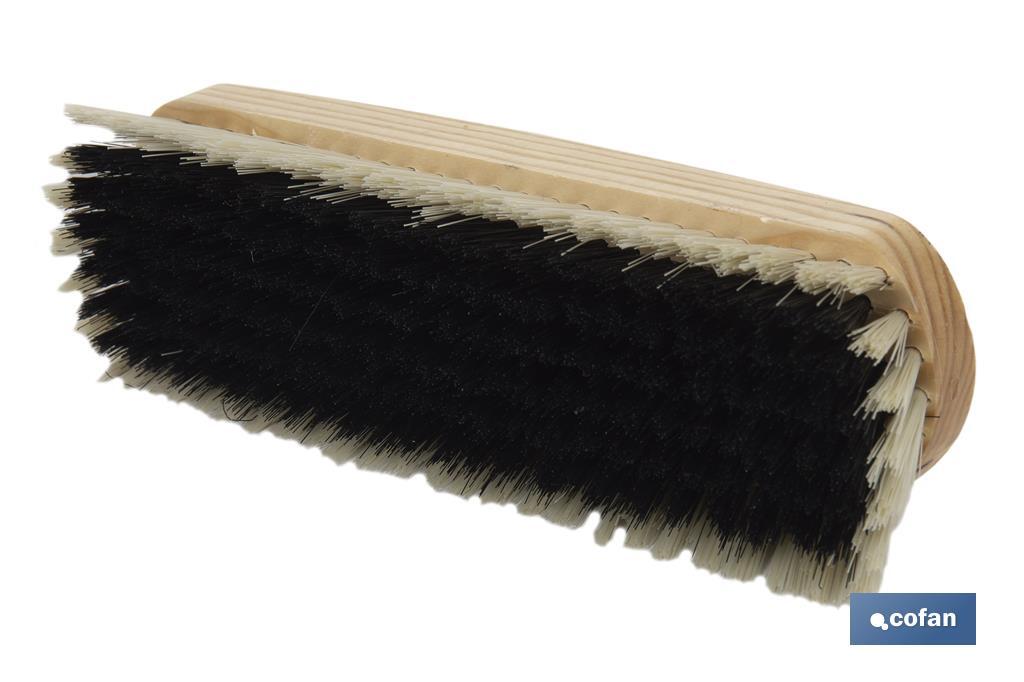 CEPILLO DE ROPA18,5 CM