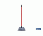 RECOGEDOR METALICO GALVANIZADO CON GOMA Y MANGO 83 X 24 CM