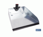 RECOGEDOR METALICO GALVANIZADO CON GOMA Y MANGO 83 X 24 CM