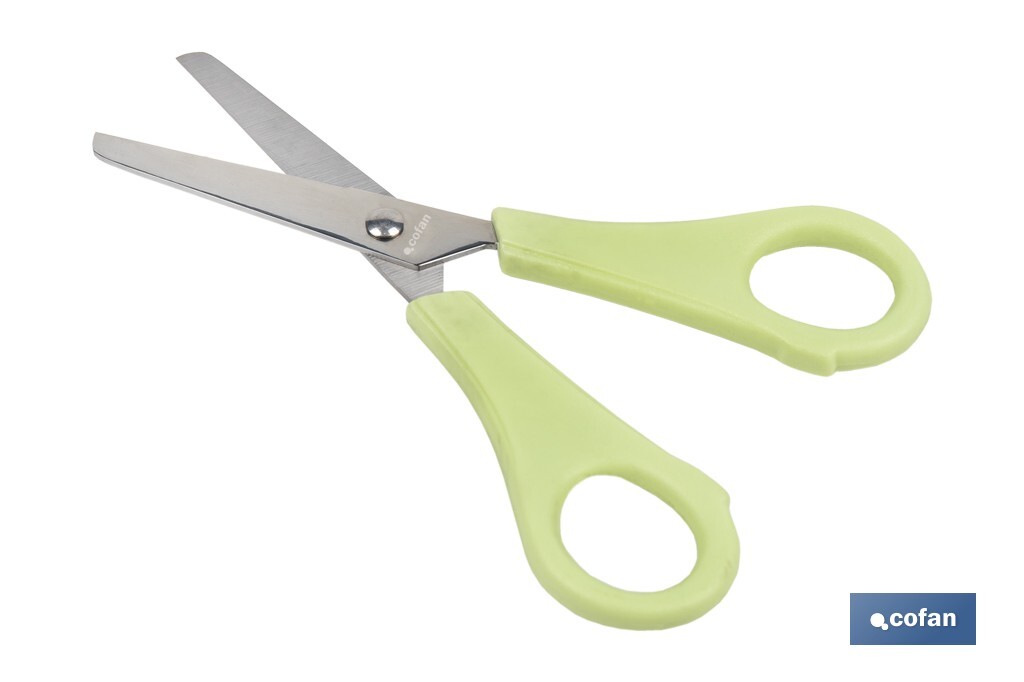 TIJERA ESCOLAR PUNTA REDONDA COLOR VERDE 13,3 CM