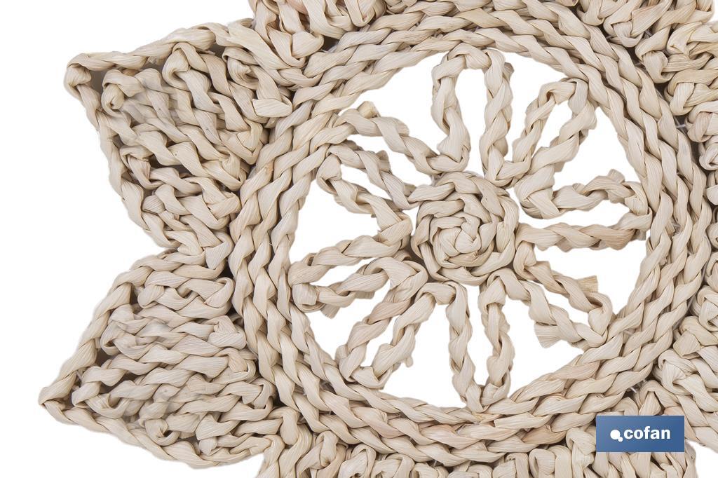 BAJOPLATO EN FORMA ESTRELLA  FIBRA NATURAL MEDIDA 30 CM