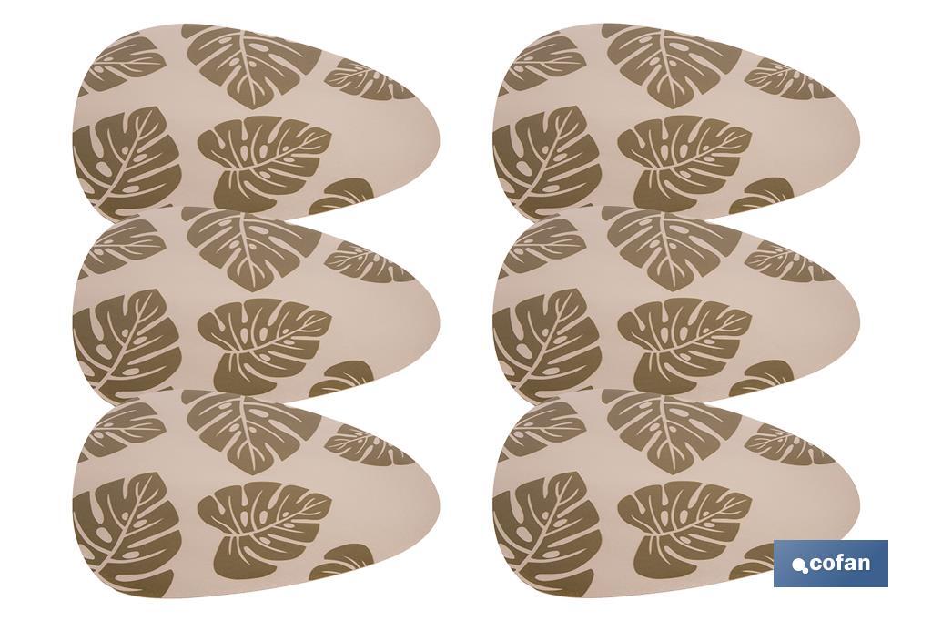 BAJOPLATO FORMA TRIANGULAR COLOR MARRON CLARO  ESTAMPADO  MEDIDA 45 X 36 CM