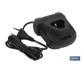 CARGADOR DE BATERÍAS 12 V - 2,4 A
