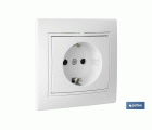 Base enchufe bipolar de empotrar | Modelo Pacific | 16 A - 250 V | L-N | Color blanco