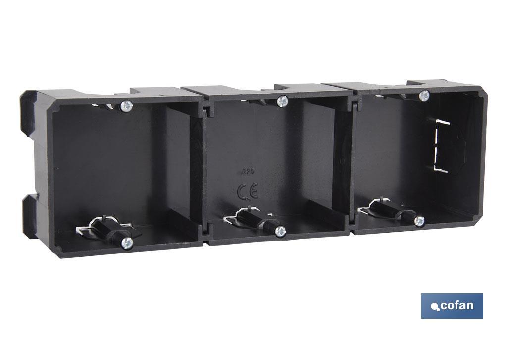 CAJA EMPOTRAR MECANISMOS UNIVERSAL 67X77X42 5 ENTRADAS TUBO