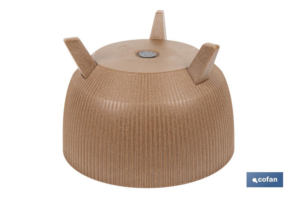 MACETA CON PATAS Y FILTRO DE DRENAJE COLOR MARRÓN WPC Ø 242 X 183 MM 9,3 L