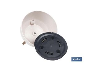 MACETA CON PATAS Y FILTRO DE DRENAJE COLOR BLANCO WPC Ø 243 X 150 MM 5,1 L VENTA UNITARIA