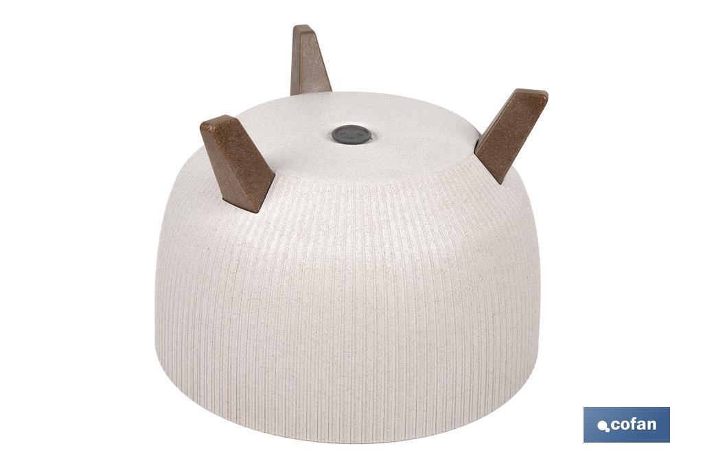 MACETA CON PATAS Y FILTRO DE DRENAJE COLOR BLANCO WPC Ø 242 X 183 MM 9,3 L VENTA UNITARIA