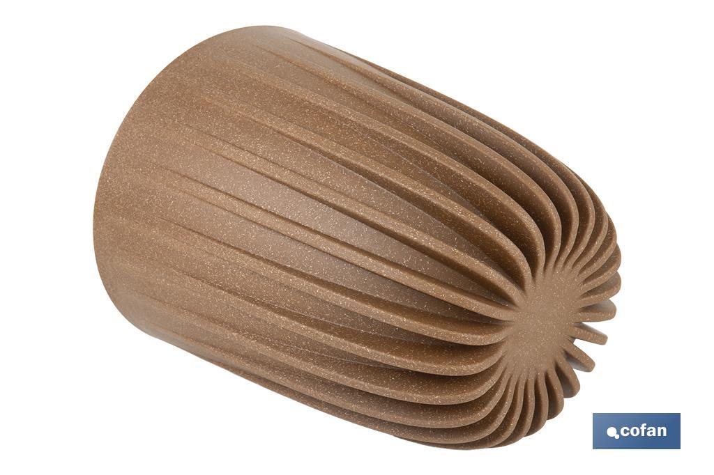 MACETA CON FILTRO DE DRENAJE A RAYAS COLOR MARRÓN WPC Ø 390 X 463 MM 39,6 L