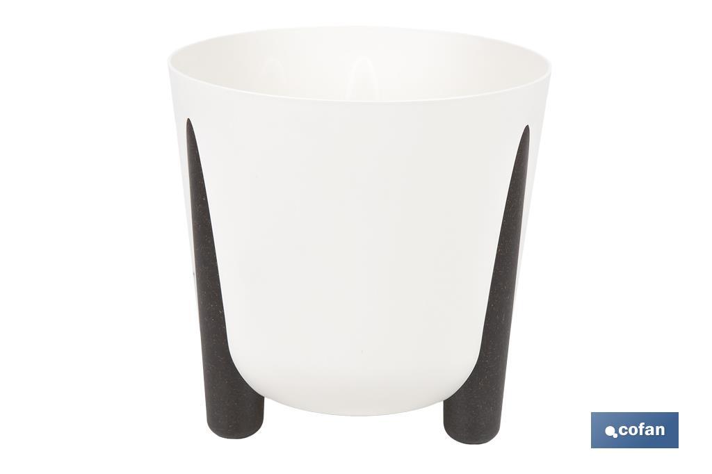 MACETA CON PATAS Y FILTRO DE DRENAJE COLOR CREMA PP Ø 212 X 203 MM 5,1 L VENTA UNITARIA