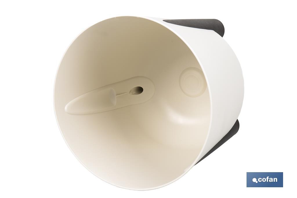 MACETA CON PATAS Y FILTRO DE DRENAJE COLOR CREMA PP Ø 300 X 285 MM 12,4 L VENTA UNITARIA