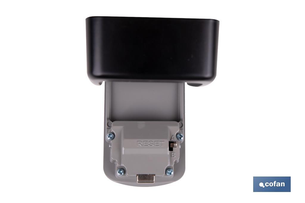 CAJA DE SEGURIDAD CON COMBINACIÓN MODIFICABLE PARA LLAVES