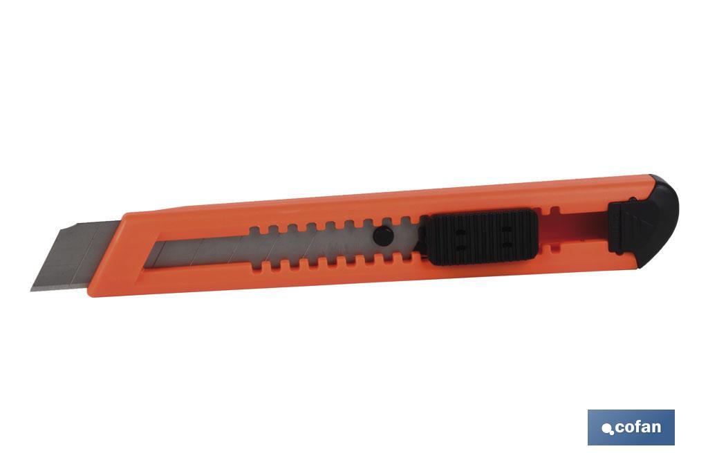 CUTTER STANDAR EN ABS (18 X 100 MM)