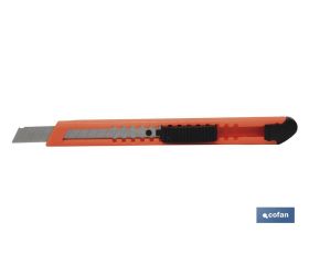 Pack de 3 cúter | Fabricado en ABS | Medida de la hoja de 9 mm
