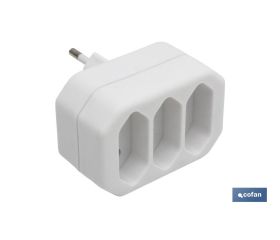 Adaptador Triple 2P | 3 vias frontales | 10 A - 250 V