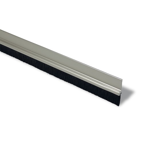B8270-E Burlete aluminio pelo 25 mm. Inox. 100 cm