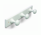 B3031-D Perchero madera Pino. Lacado Blanco. 355 x 55 mm. 3 pomos