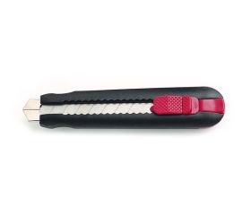 C50255 Cutter. Negro. 16 cm