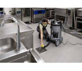 Aspirador en seco y húmedo NT 48/1