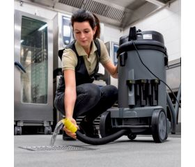 Aspirador en seco y húmedo NT 48/1