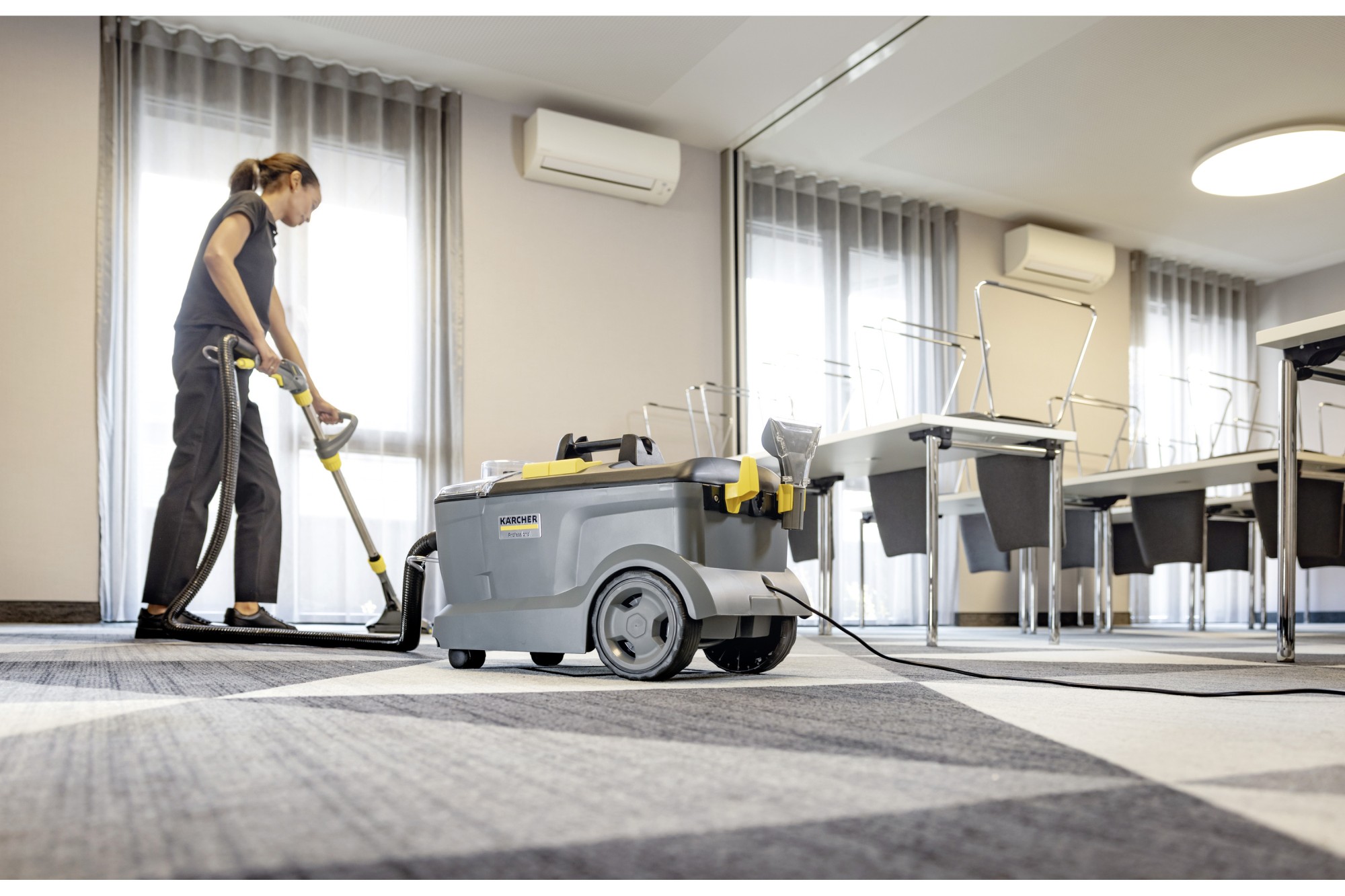 Lava-aspiradora Puzzi 10/1