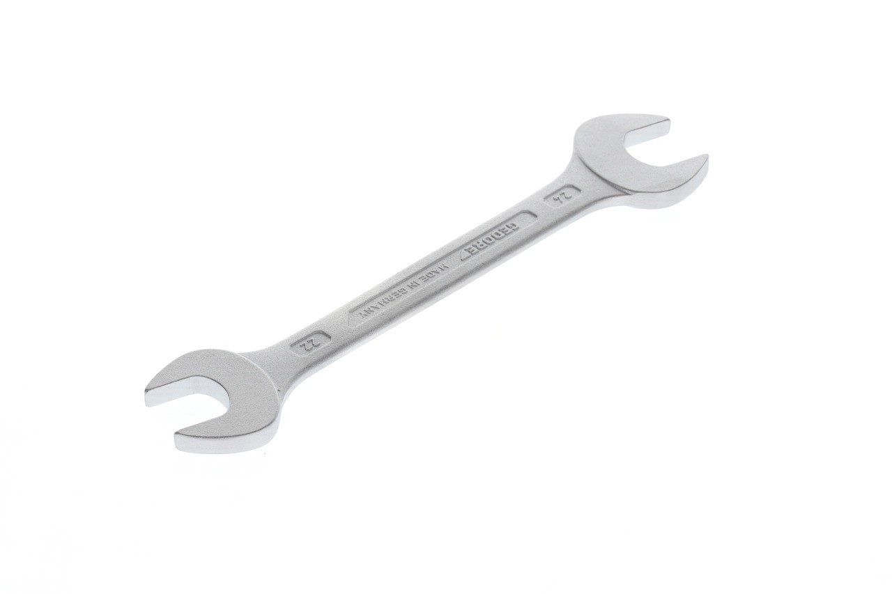 6 22X24 Llave de boca doble 22x24 mm