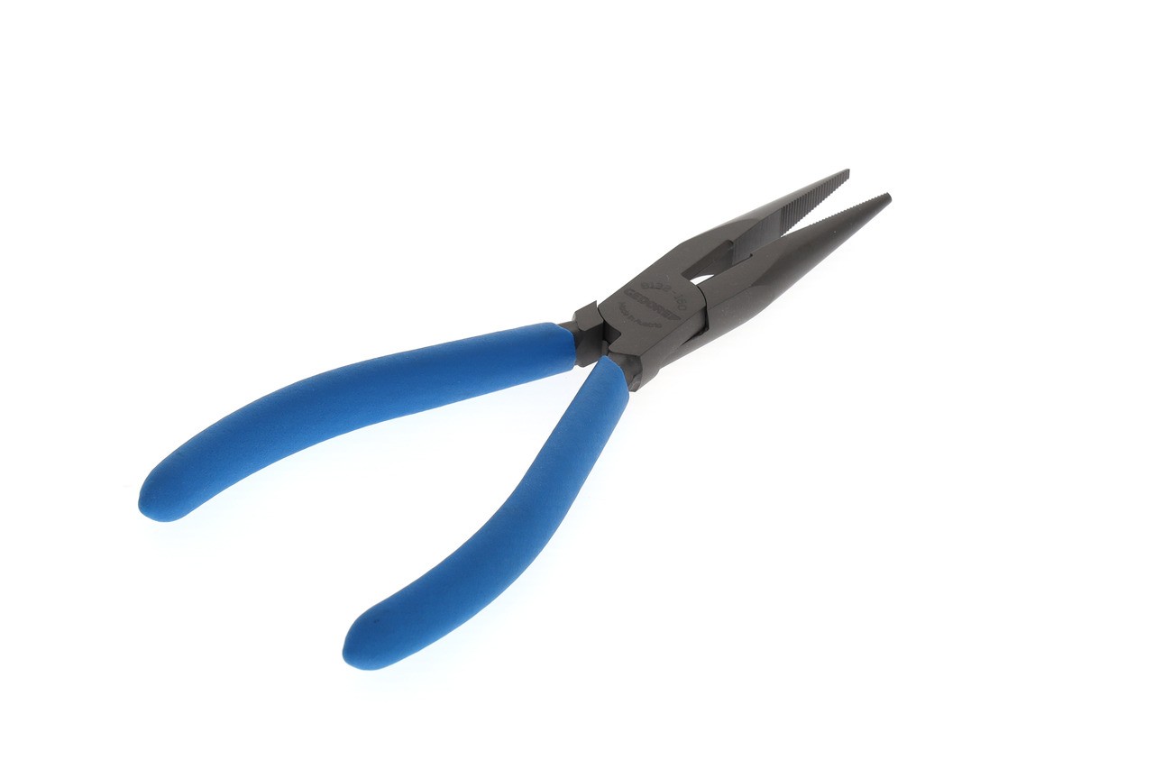 8132-160 TL Alicates de punta plana rectos 160 mm aislado por inmersión