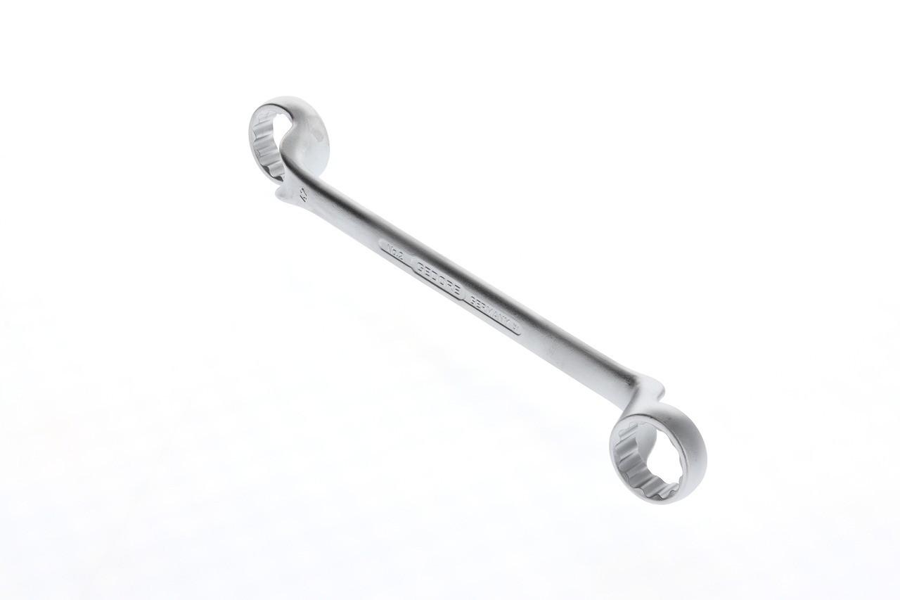 2 38X42 Llave de anillo doble, UD-Profil 38x42 mm