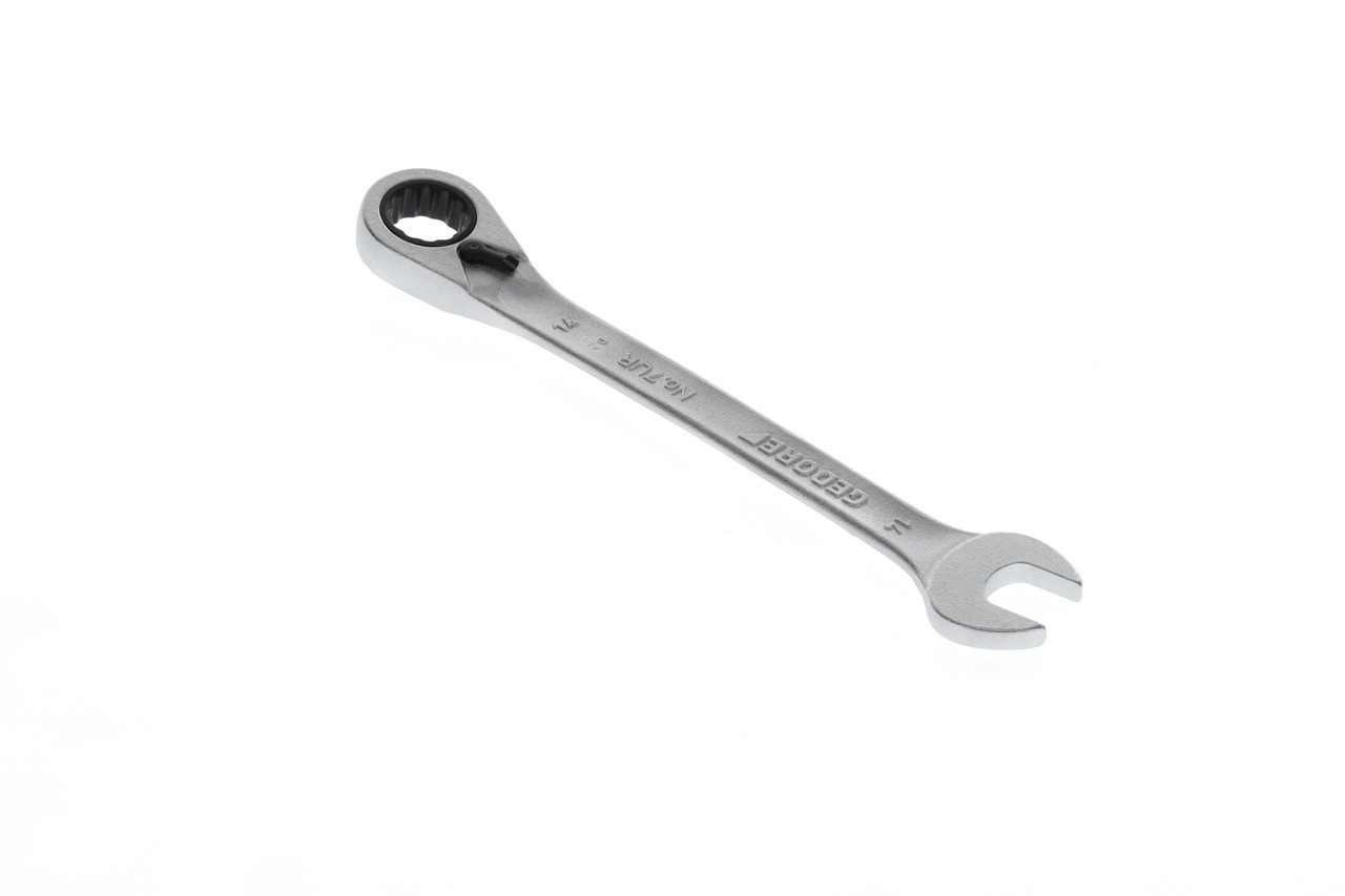 7 UR 14 Llave de boca con carraca anular, reversible UD 14 mm