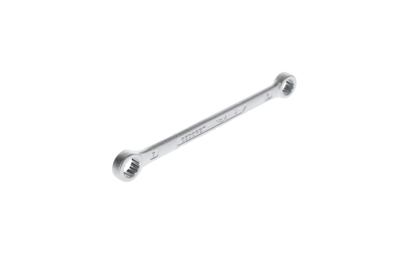 4 6X7 Llave de anillo doble recta UD-Profil 6x7 mm