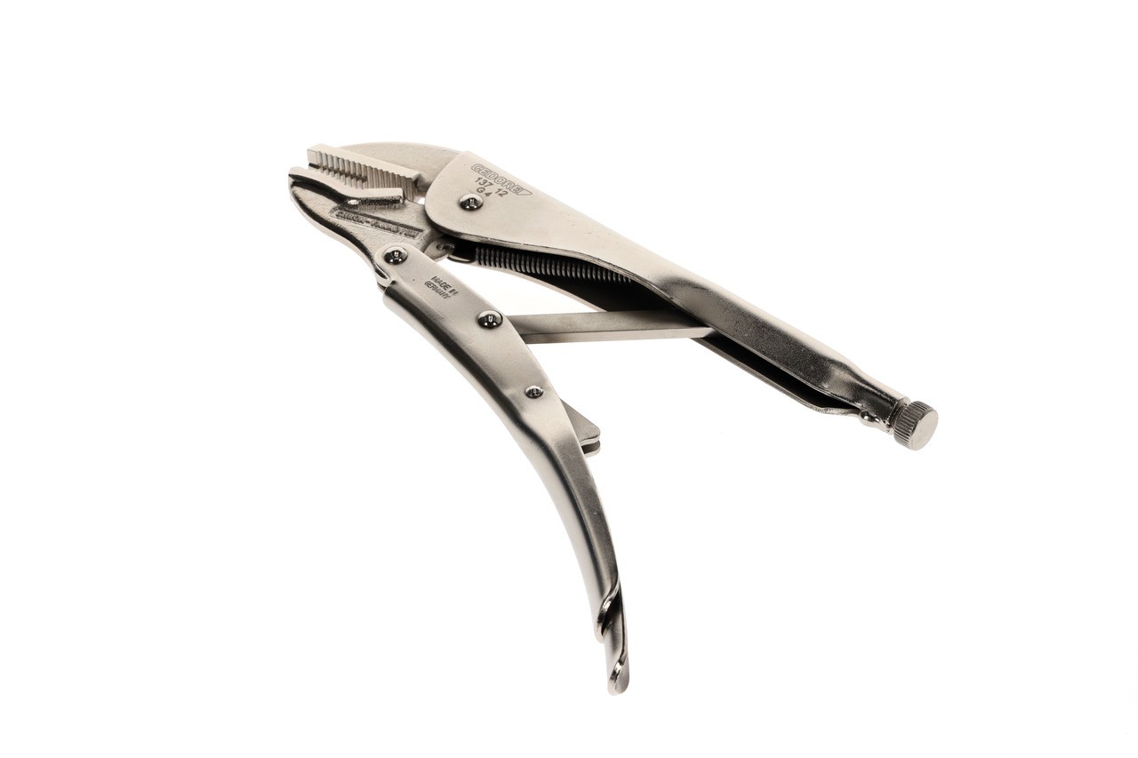 137 12 Alicates de agarre 12"