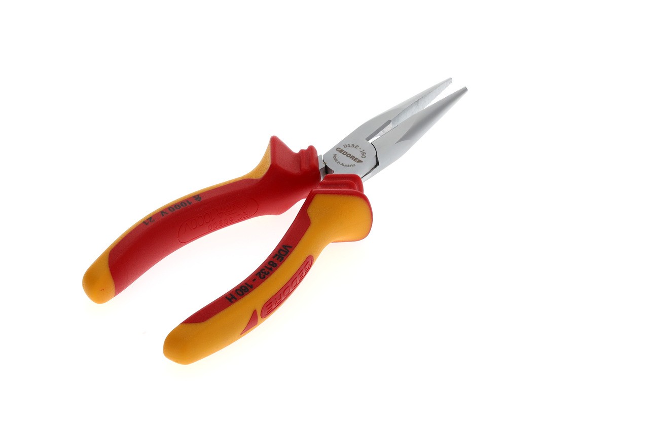 VDE 8132-160 H Alicate de punta redonda VDE con aislamiento de funda 160 mm