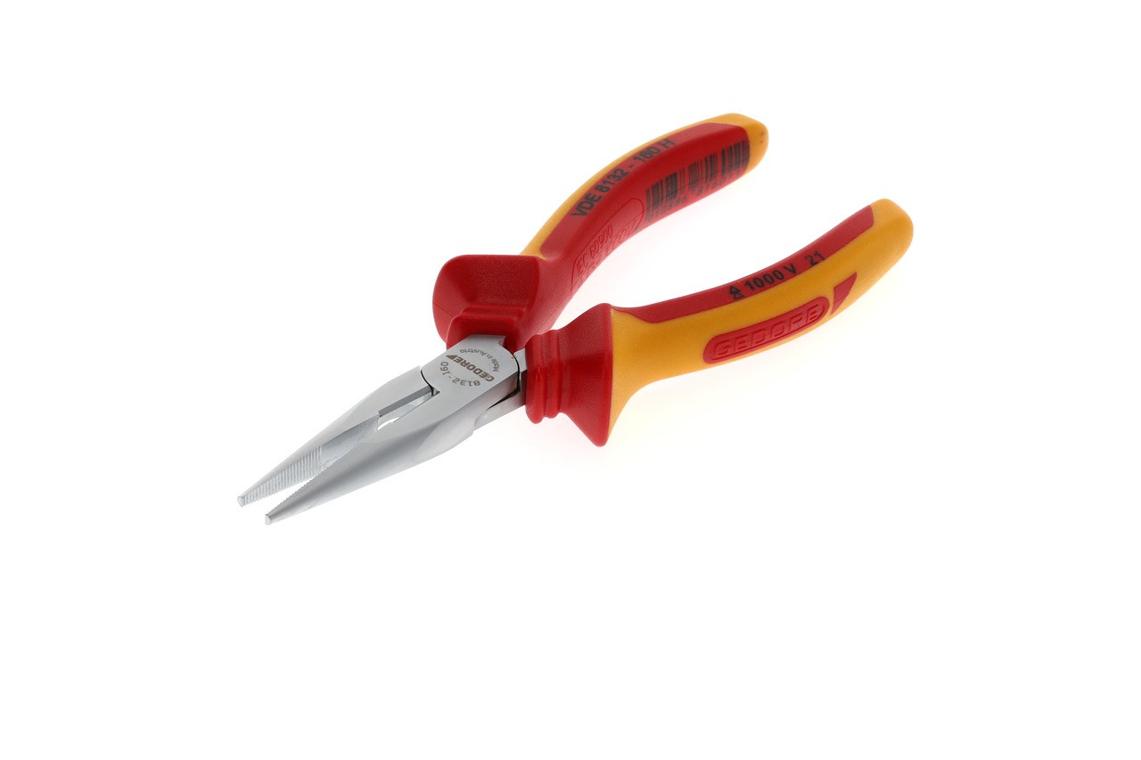 VDE 8132-160 H Alicate de punta redonda VDE con aislamiento de funda 160 mm