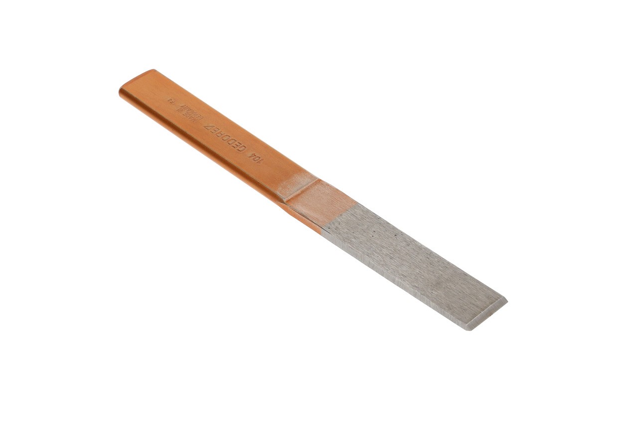 104 Cincel de ranura plano ovalado 240x26x7 mm