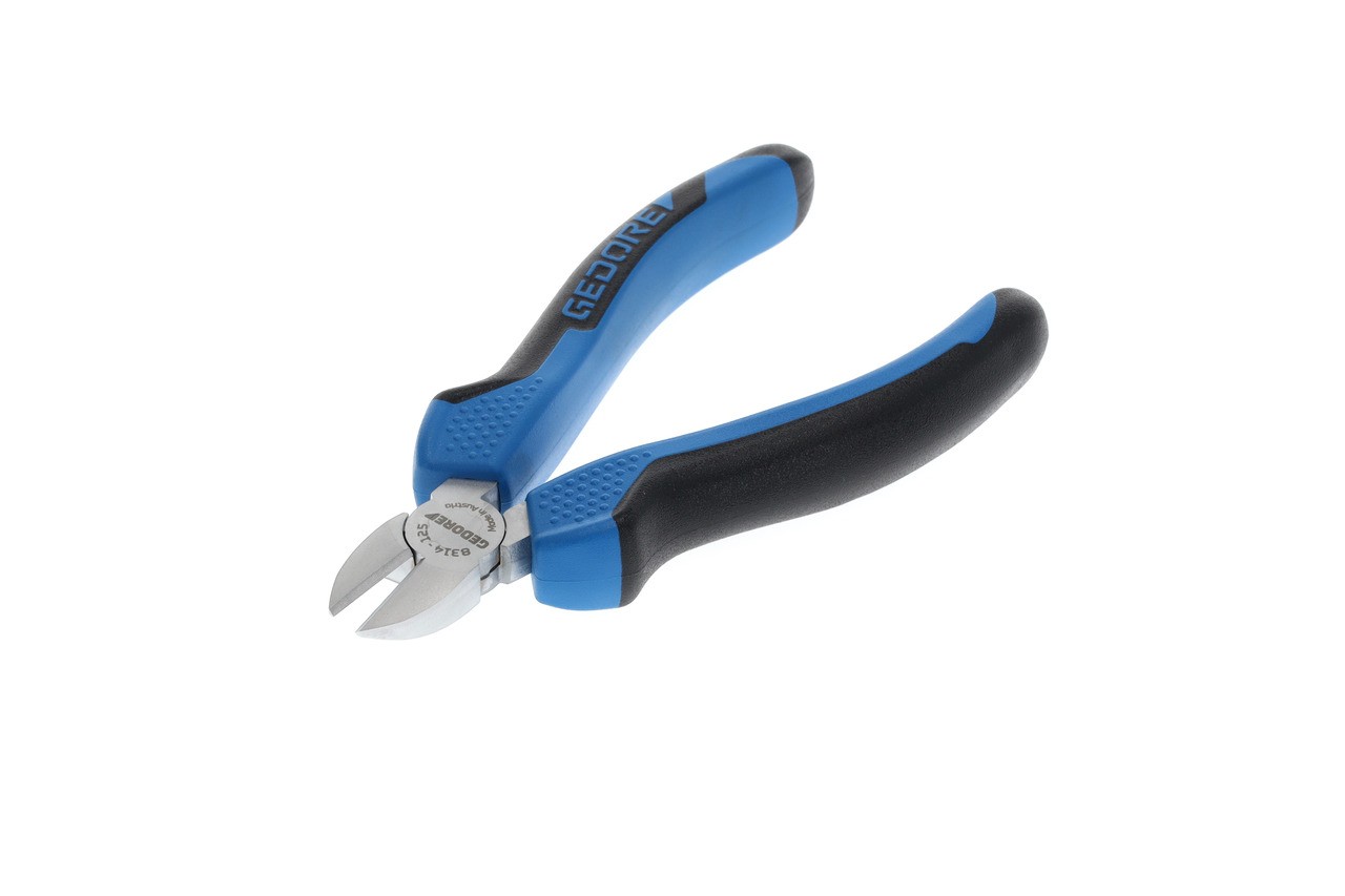 8314-125 JC Alicates de corte lateral 125 mm Mango 2K