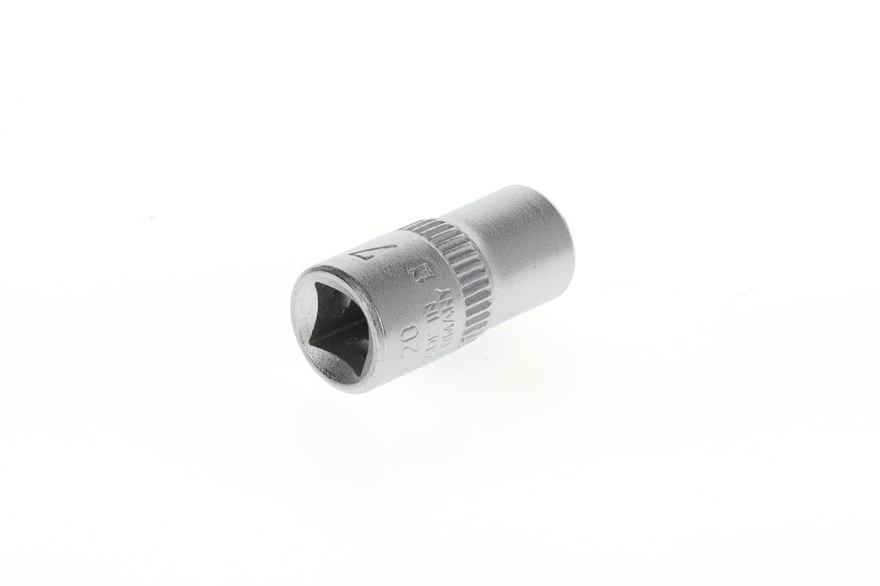 D 20 7 Vaso para llave de vaso 1/4" perfil UD 7 mm