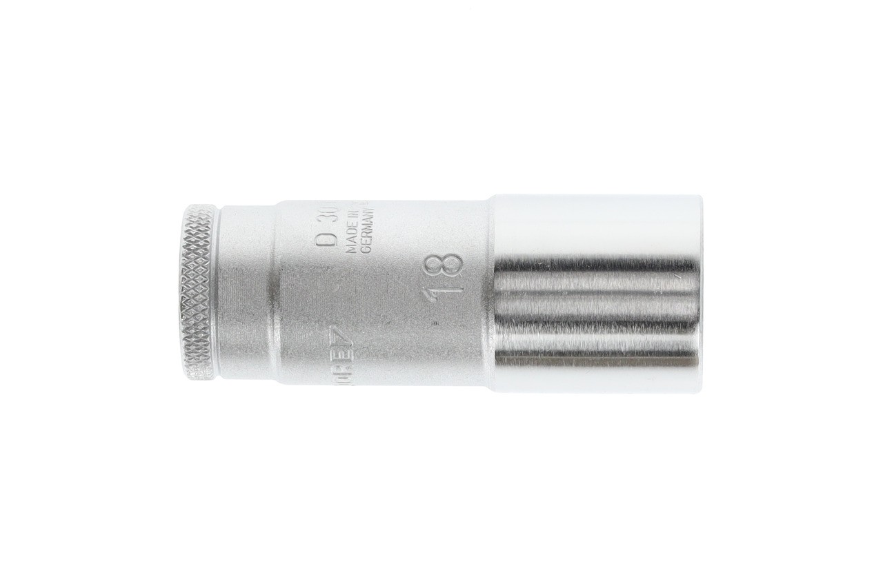 D 30 L 18 Vaso para llave de vaso 3/8" largo perfil UD 18 mm
