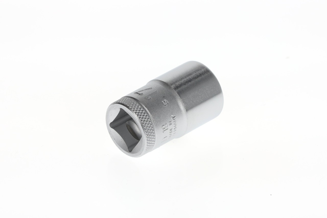 D 19 17 Vaso para llave de vaso 1/2" perfil UD 17 mm