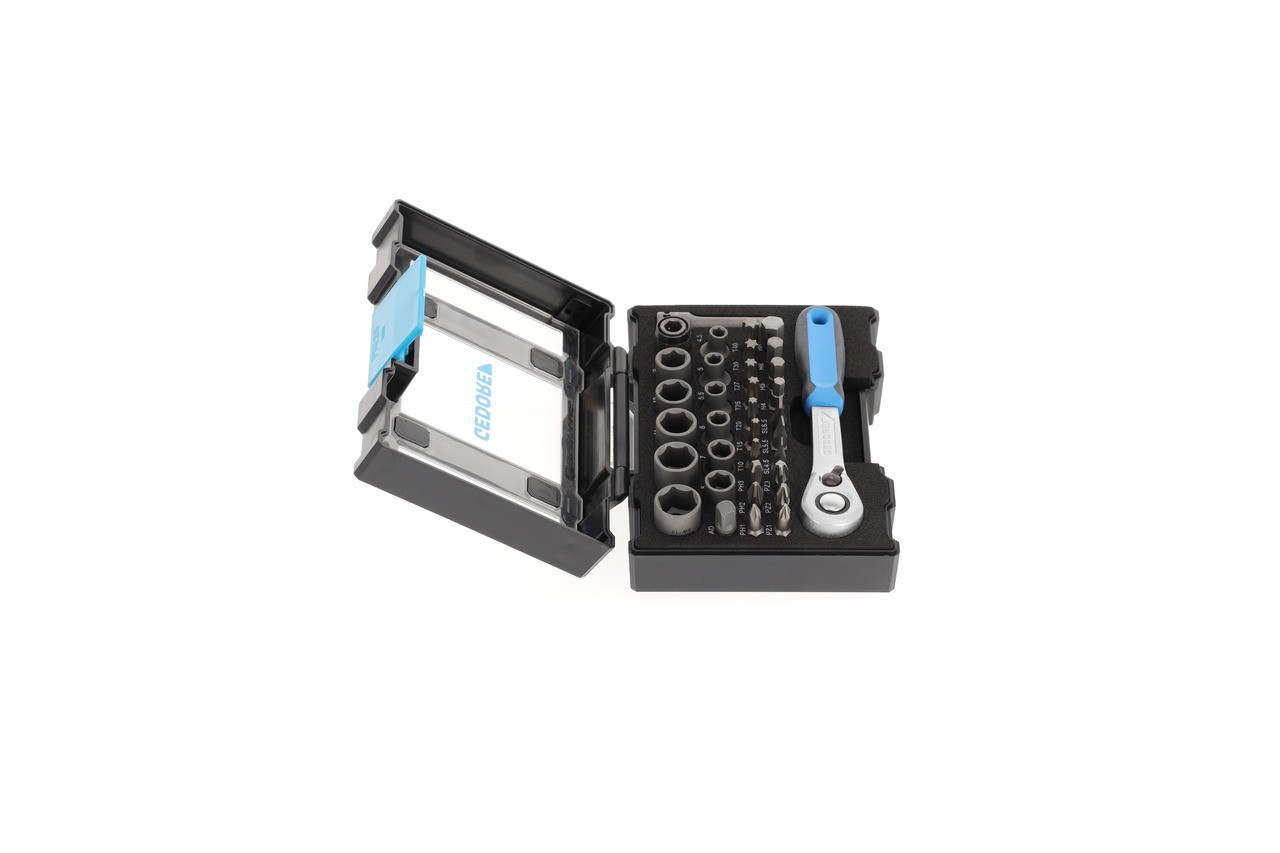 666-U-20 Caja de llave de vaso con bits y carraca 1/4" 35 -te piezas