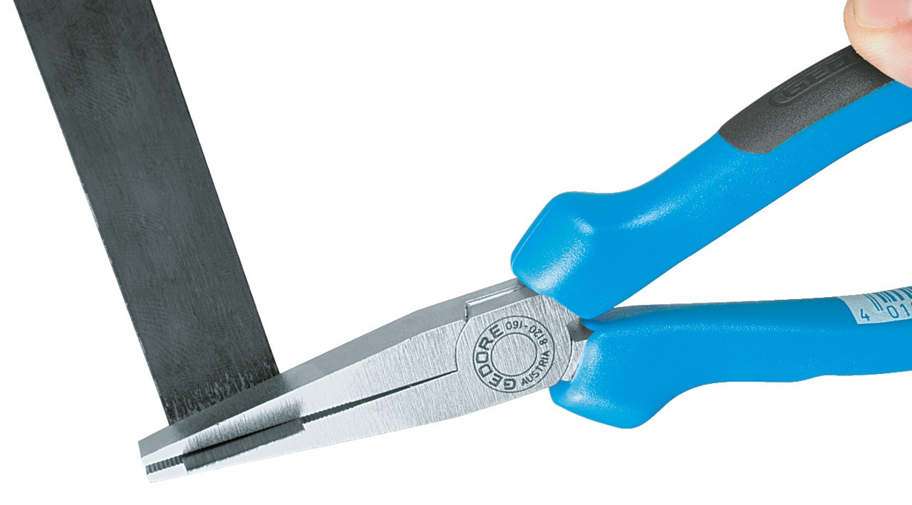 8120-160 JC Alicates planos 160 mm Mango 2K