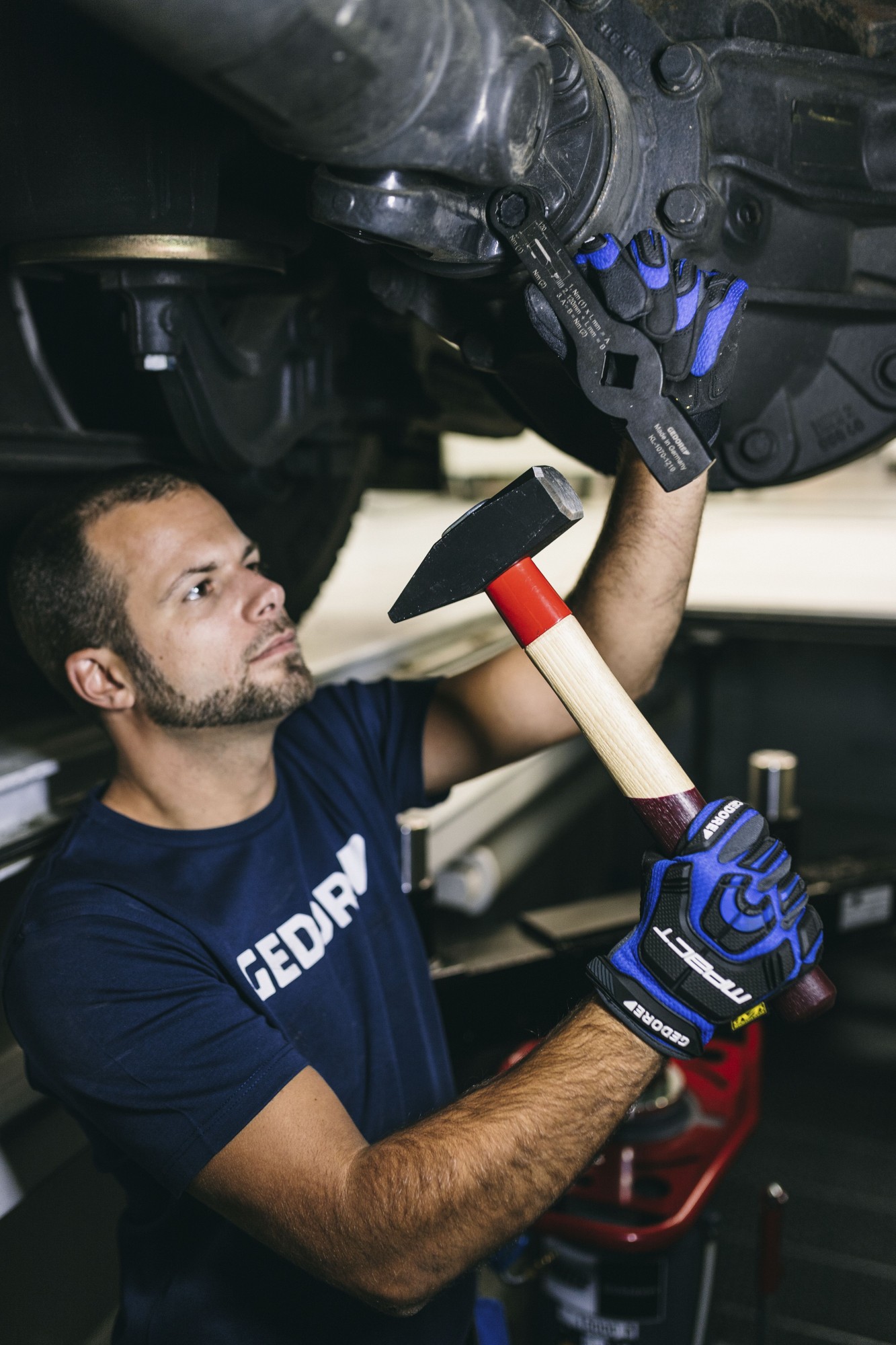 600 H-100 Martillo de herrero ROTBAND-PLUS con mango de nogal americano 100 g