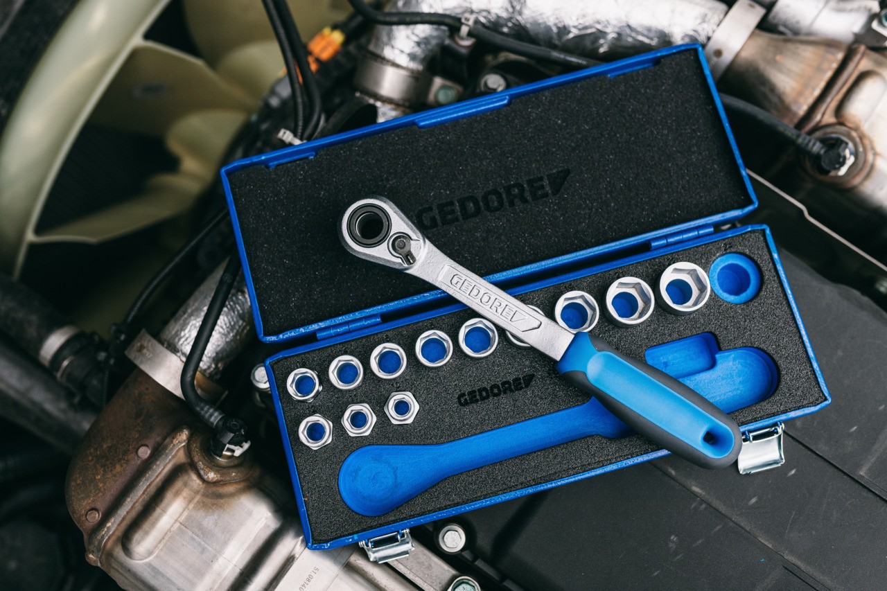 19 SKU-20 Juego de llaves de vaso 1/2", 14 piezas 10-24 mm