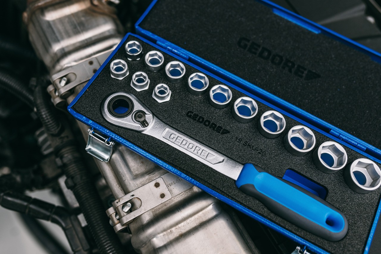 19 SKU-20 Juego de llaves de vaso 1/2", 14 piezas 10-24 mm