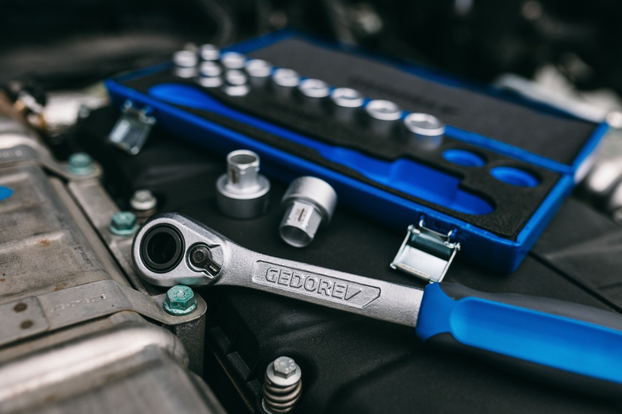 19 SKU-20 Juego de llaves de vaso 1/2", 14 piezas 10-24 mm