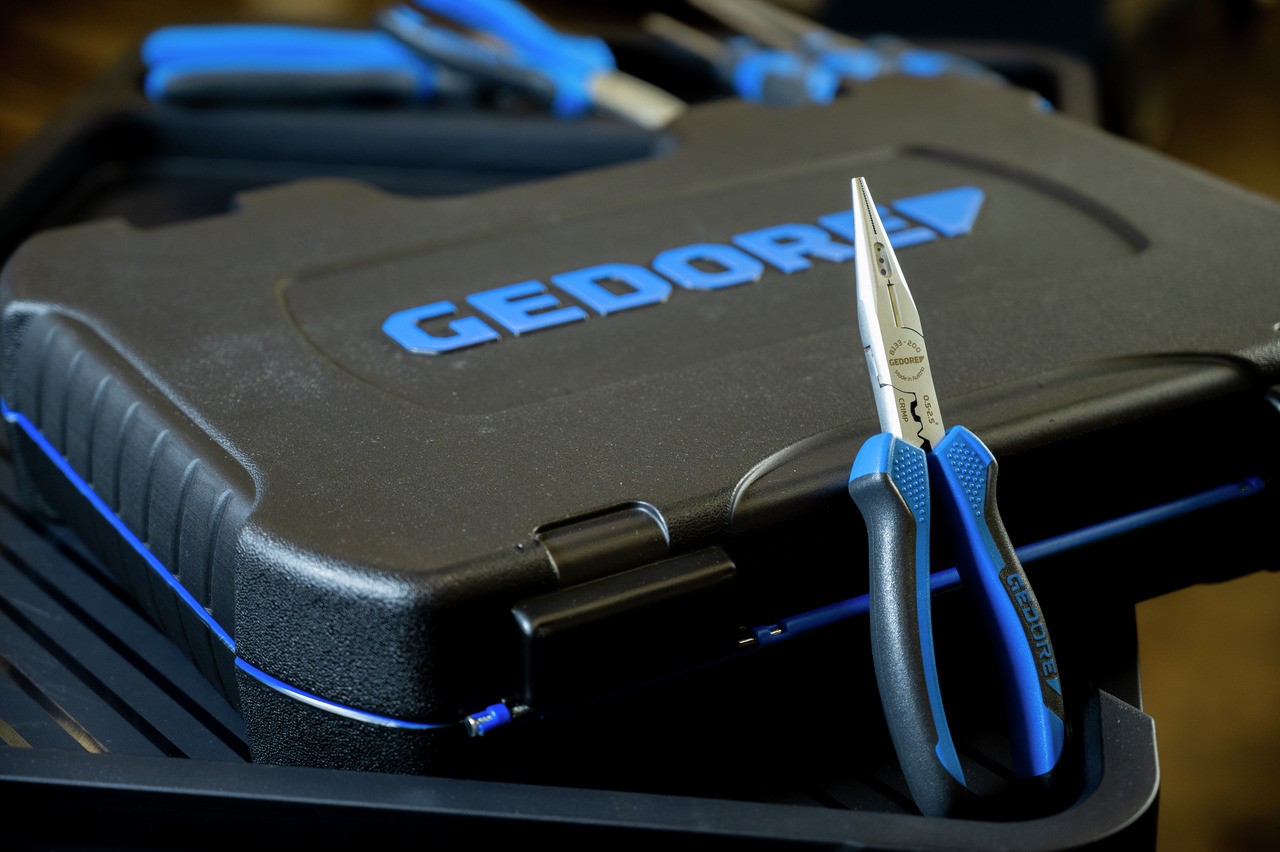 8133-200 JC Alicates multifunción 200 mm Mango 2K