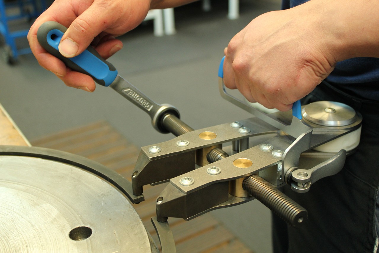 S 8007 V-GRIP Juego de alicates de montaje en estuche