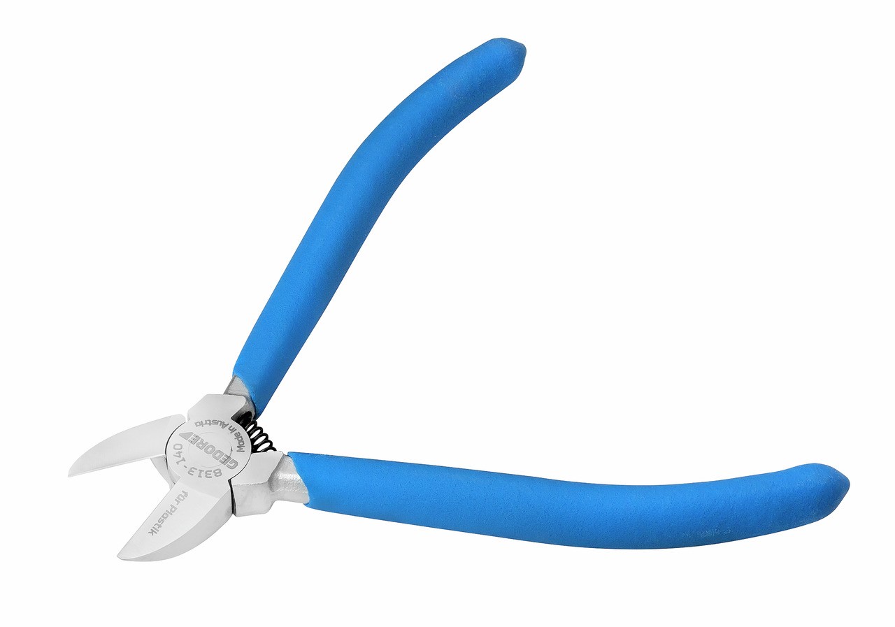 8313-140 TC Alicates de corte lateral